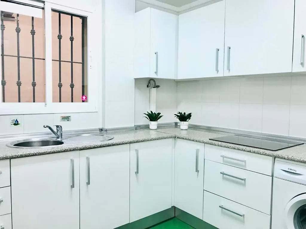 מאלגה Agua IV & Seasonal Pool By Ele Apartments 0*,  ספרד